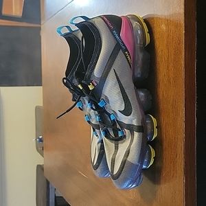 Like New Nike Vapormax 2019 multi-color moon particle.
